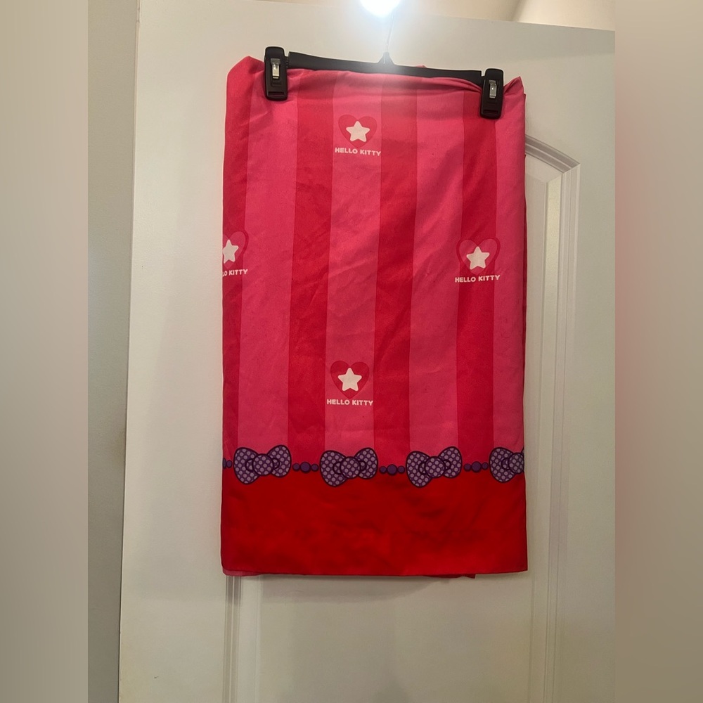Hello Kitty stars & bows twin size flat sheet
